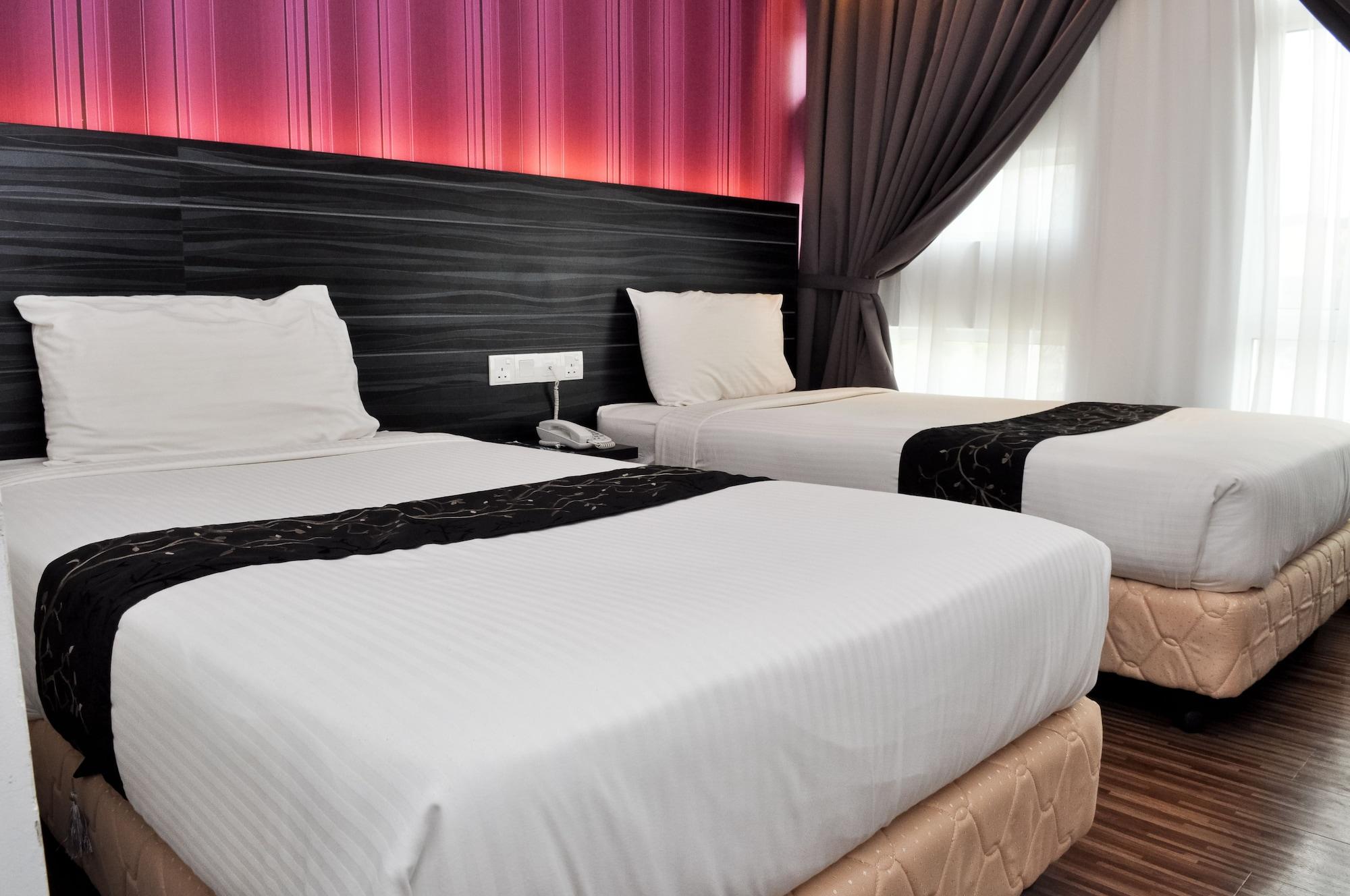 Signature Hotel Куантан Экстерьер фото