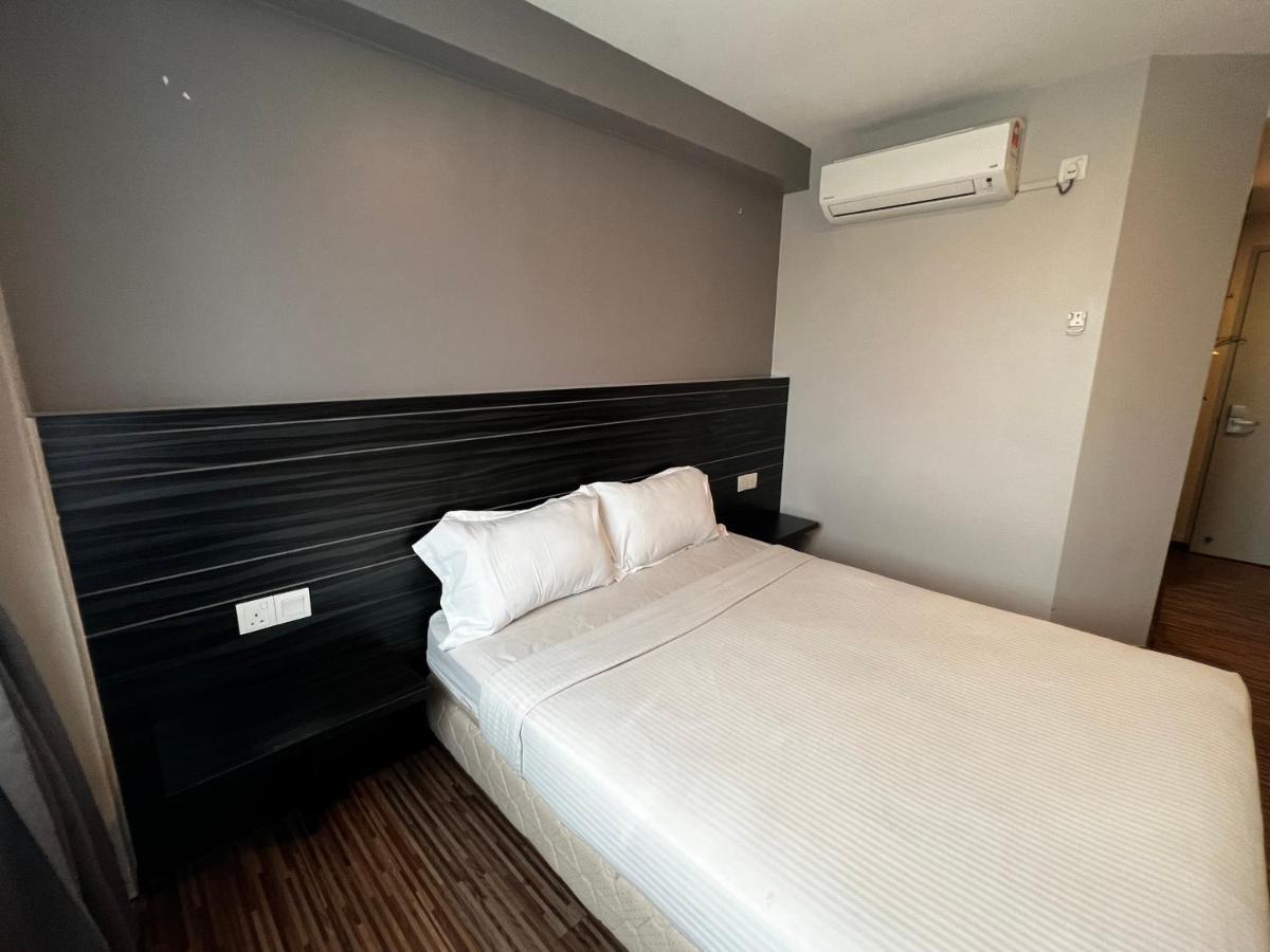 Signature Hotel Куантан Экстерьер фото
